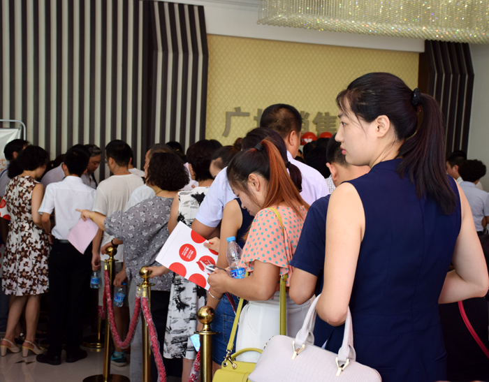 喜報(bào)！捷報(bào)！一經(jīng)推出即成隴南商業(yè)傳奇！