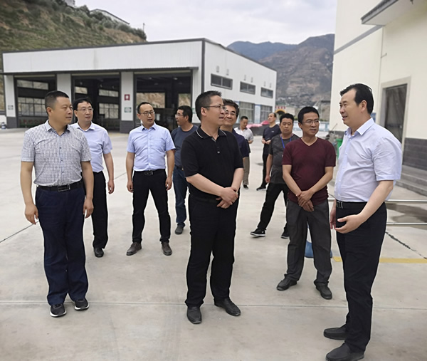 隴南市委常委、組織部部長楊郃調(diào)研指導(dǎo)市龍江城鄉(xiāng)發(fā)展集團(tuán)公司黨建工作