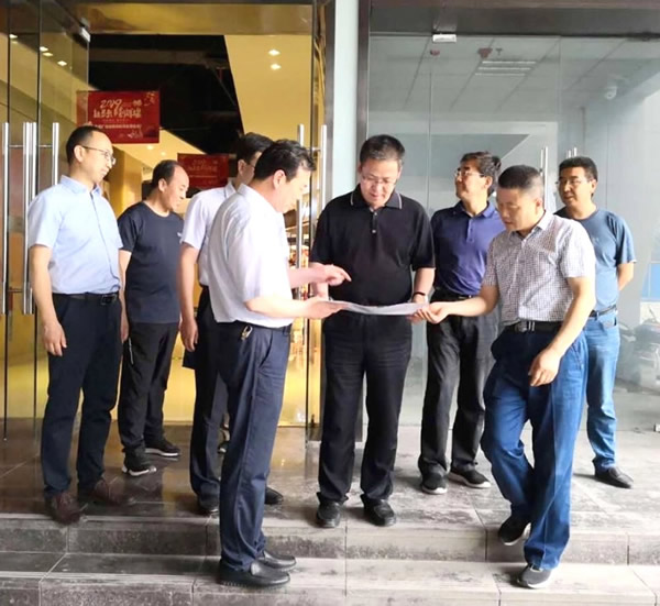 隴南市委常委、組織部部長楊郃調(diào)研指導(dǎo)市龍江城鄉(xiāng)發(fā)展集團(tuán)公司黨建工作